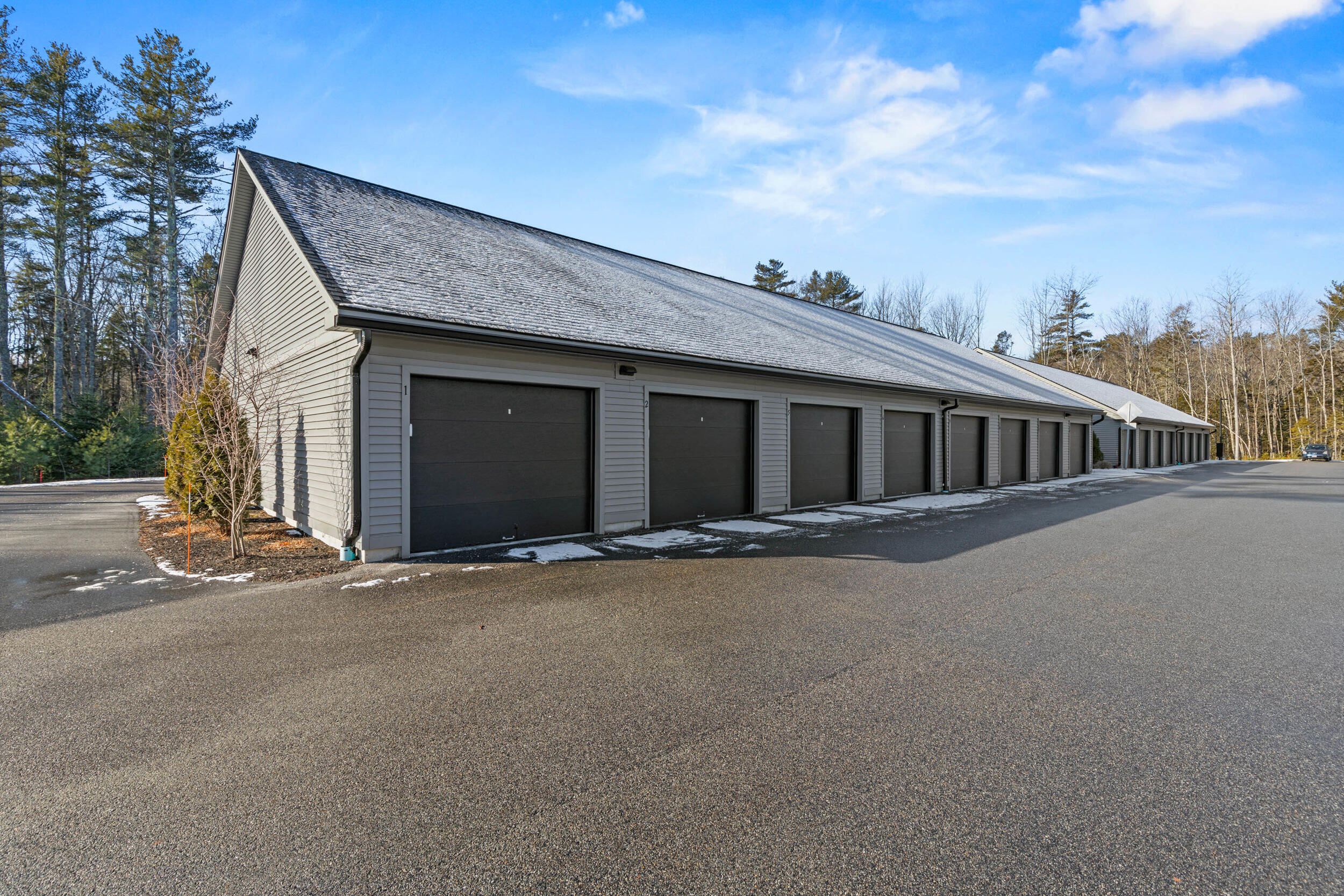 146 Scarborough Downs Road Unit: 207