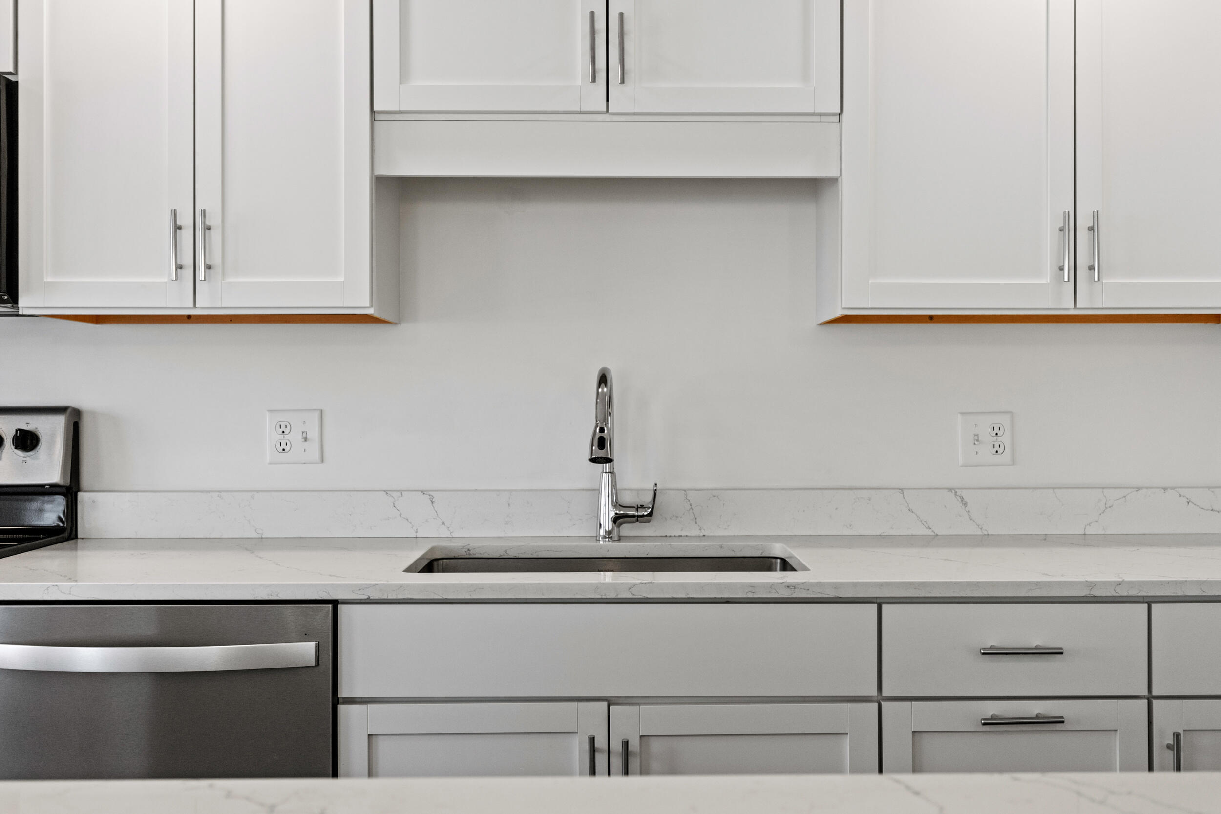 146 Scarborough Downs Road Unit: 207