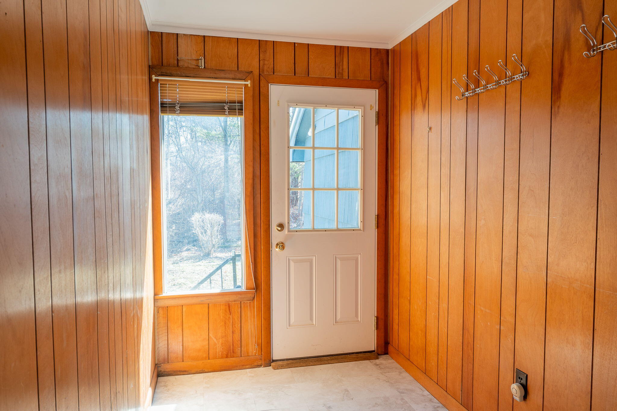 9 Wayside Road