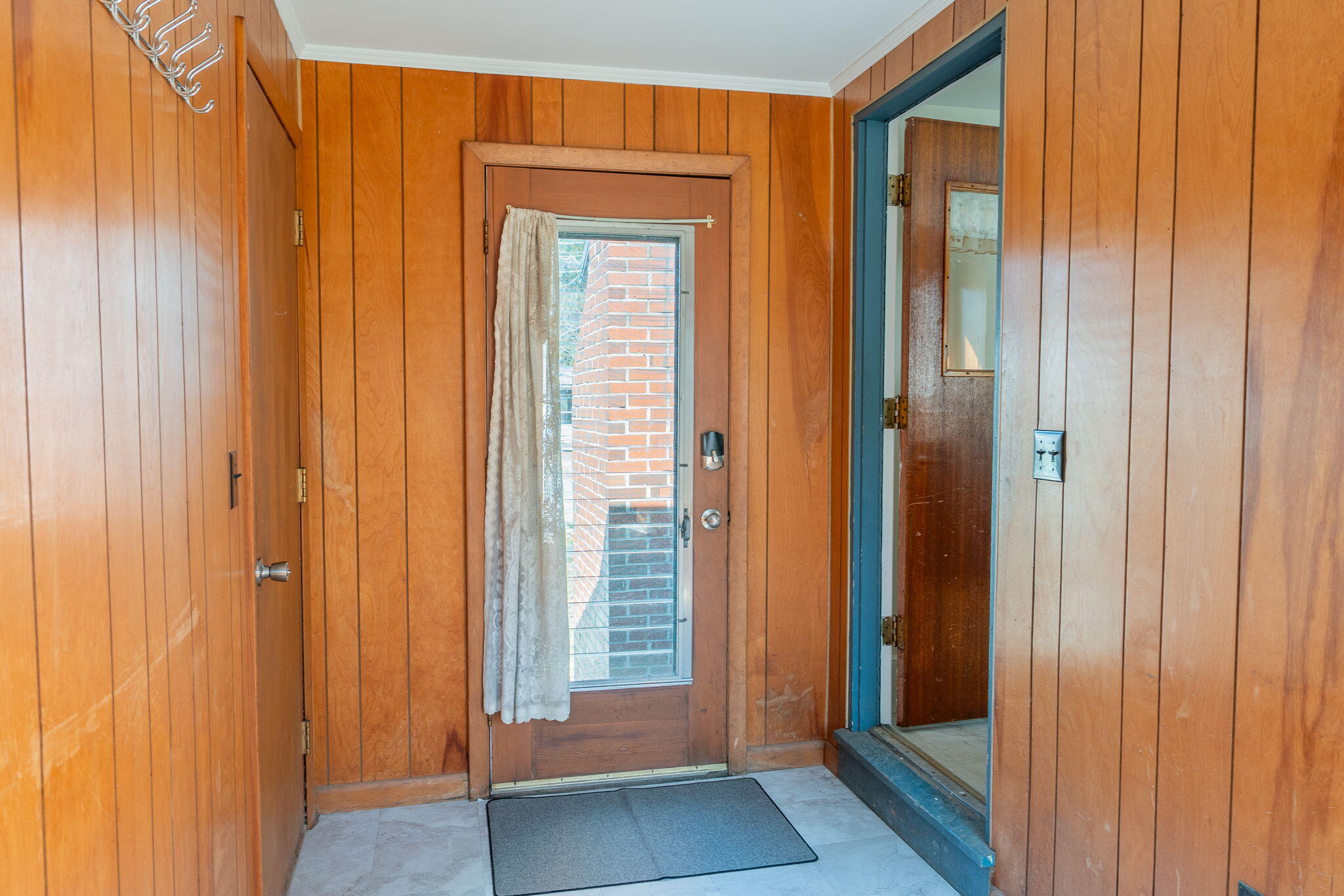 9 Wayside Road