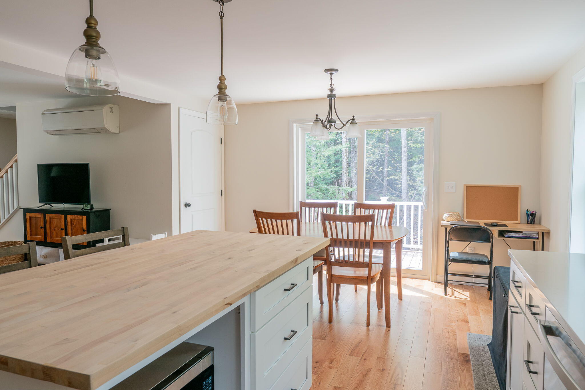 219 Dyer Road