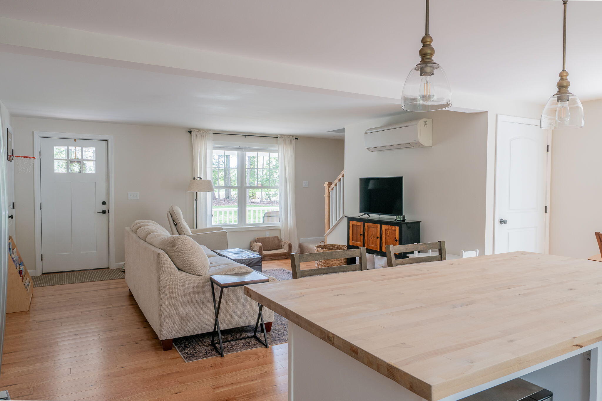 219 Dyer Road