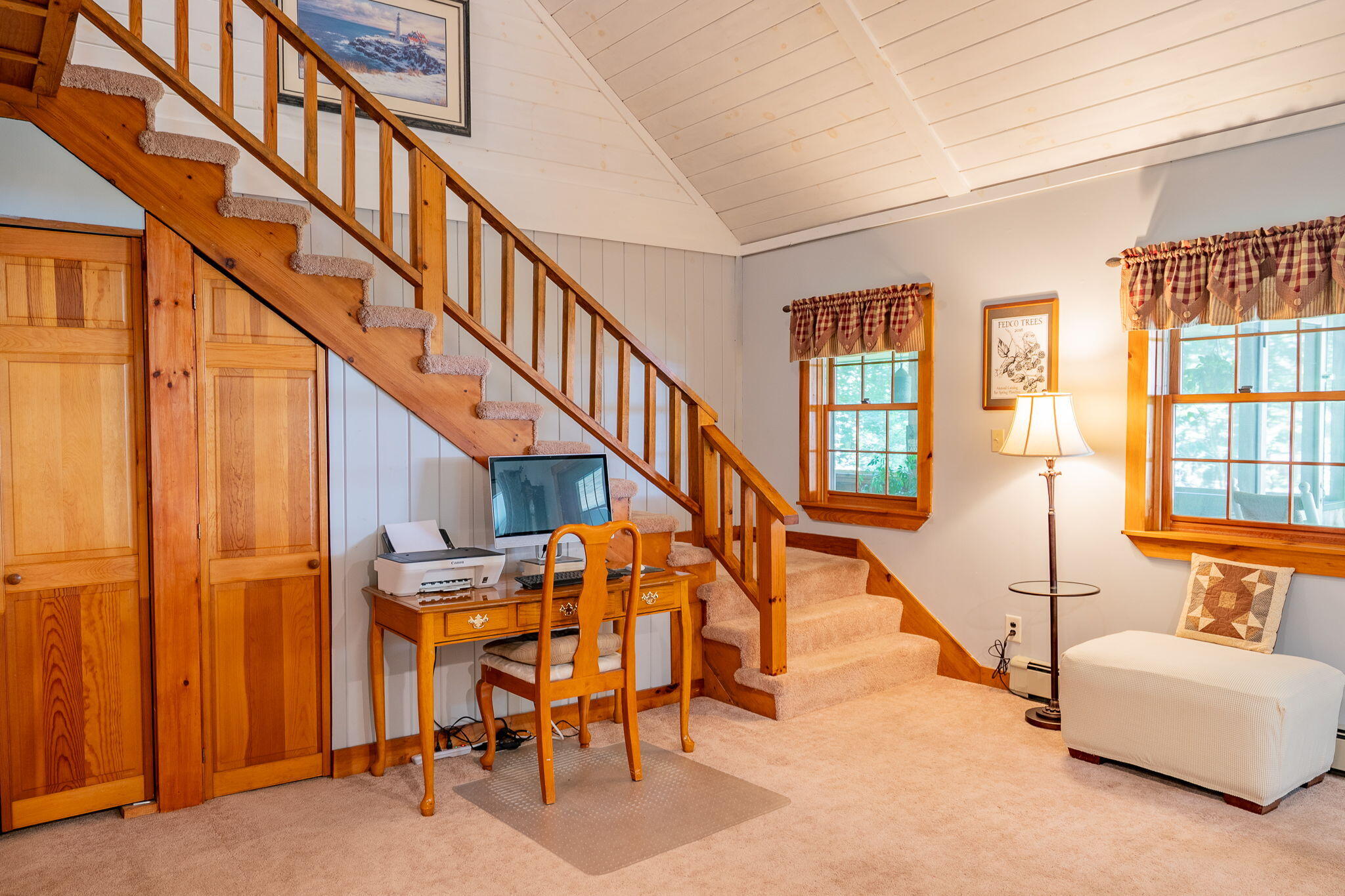 44 Road Between The Ponds