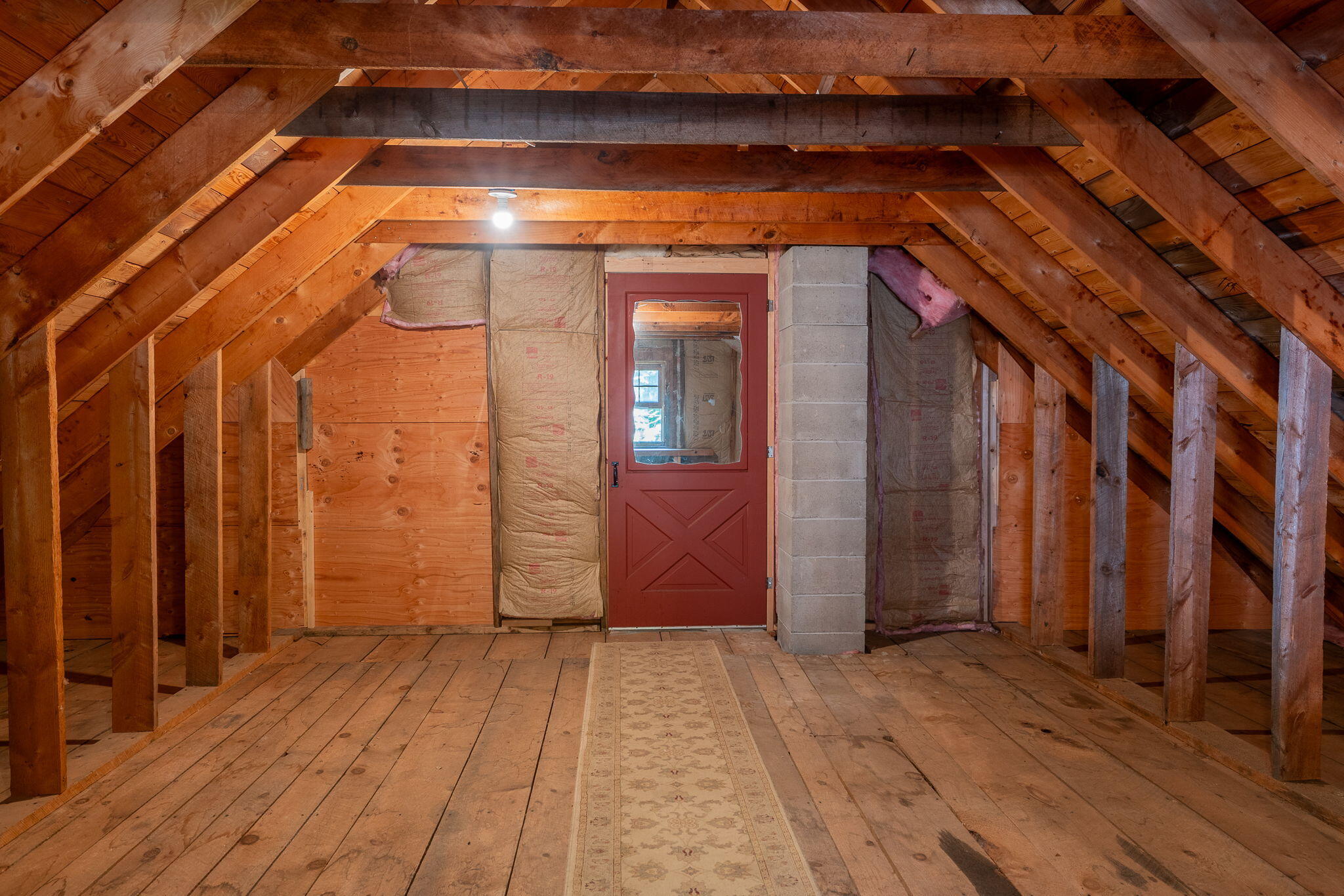 44 Road Between The Ponds