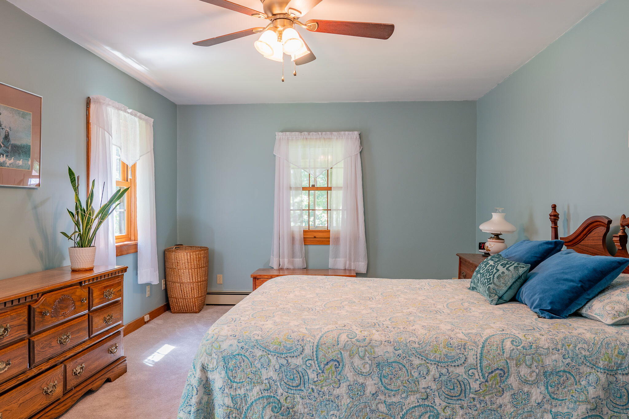 44 Road Between The Ponds