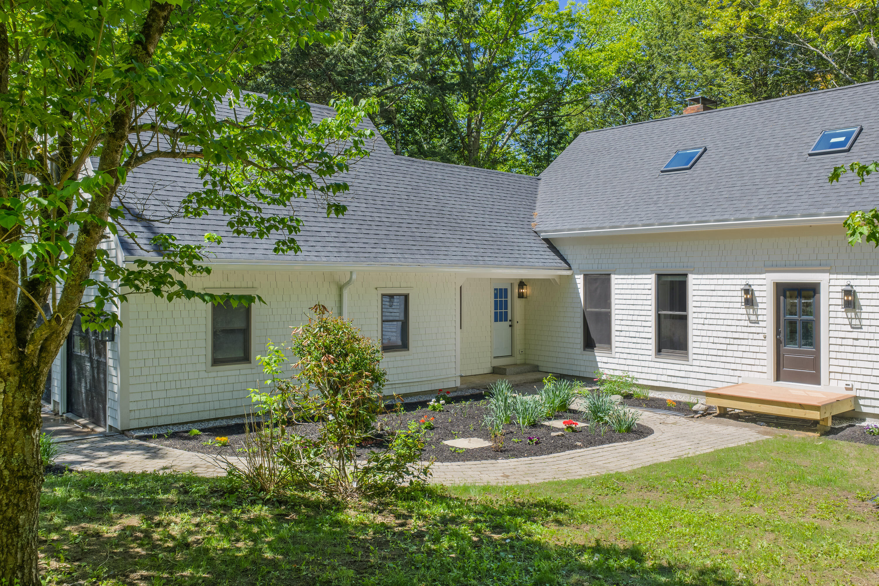 29 Pond Shore Drive
