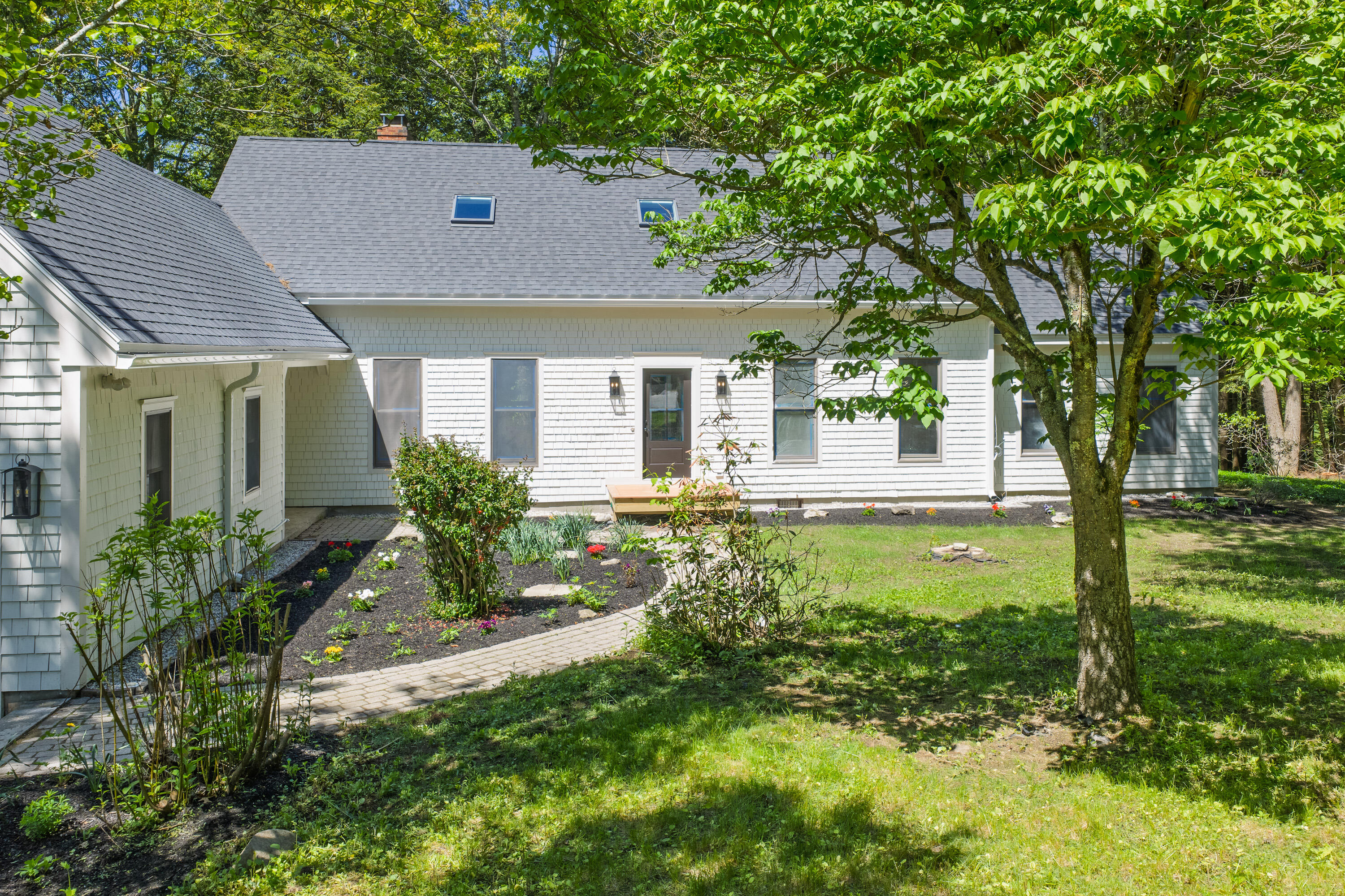 29 Pond Shore Drive