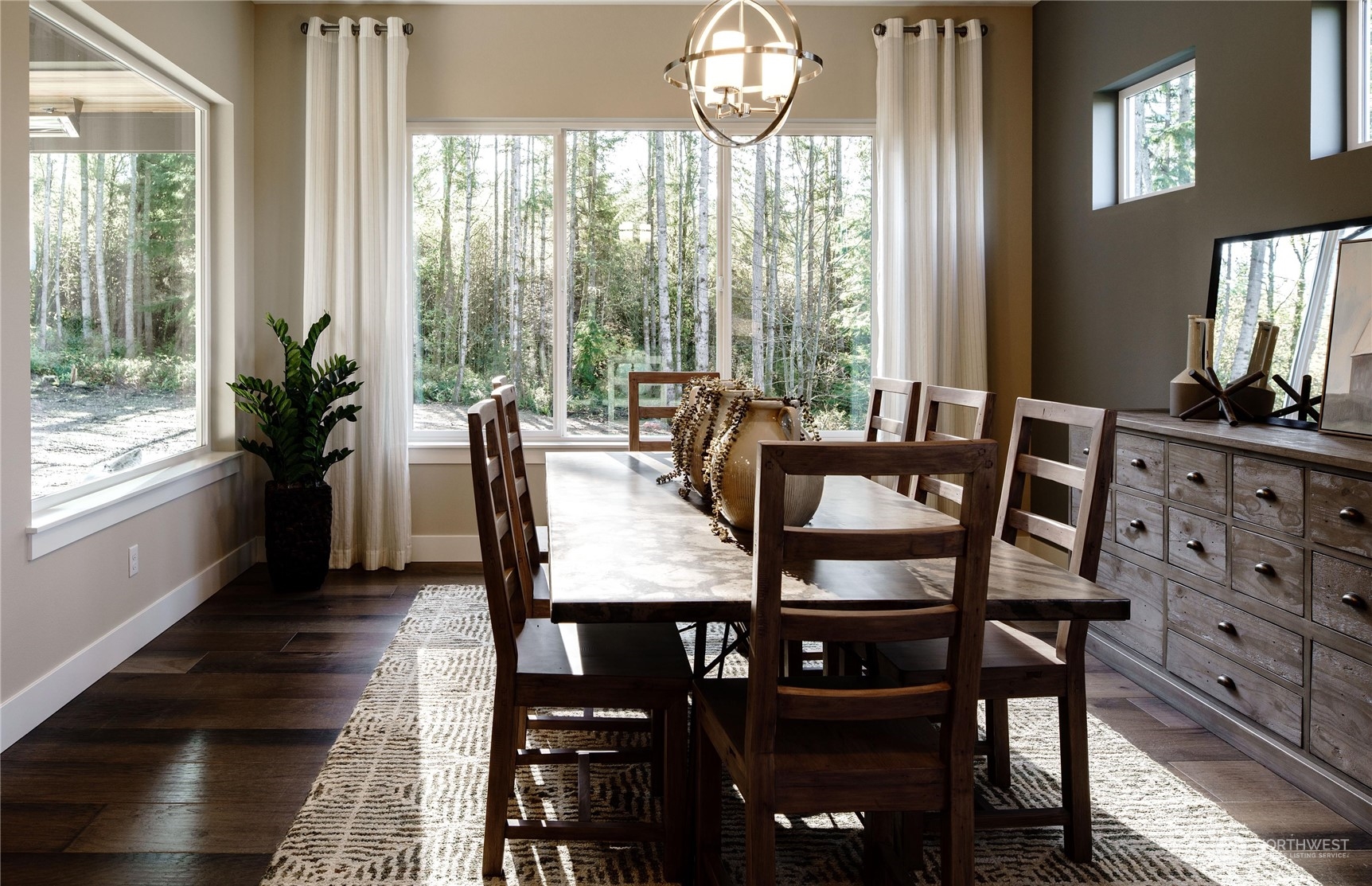 3906 NE 27th Place #02