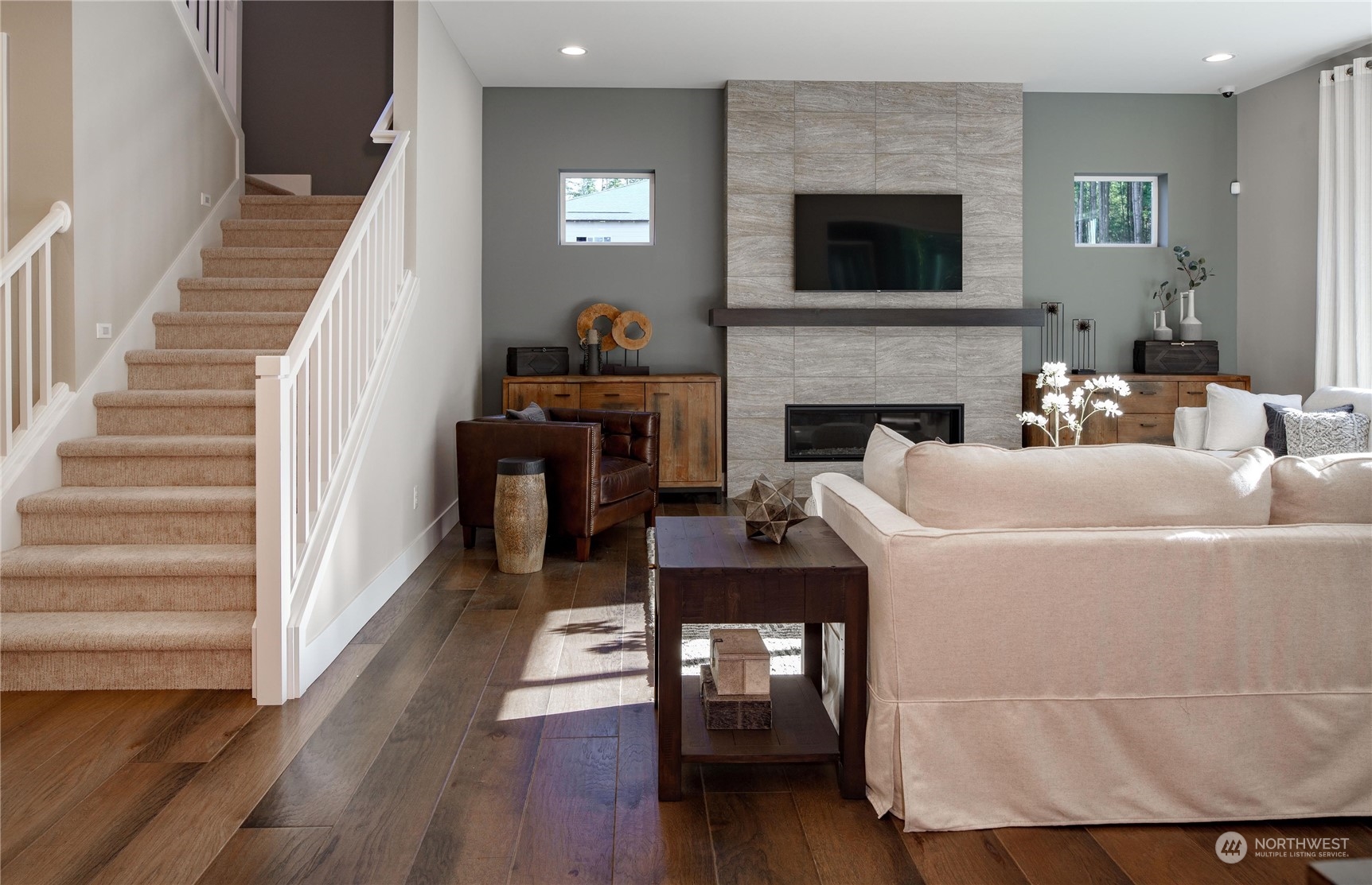 3906 NE 27th Place #02