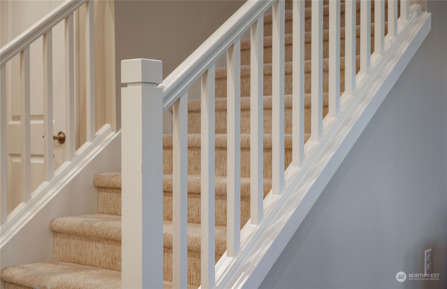 3906 NE 27th Place #02