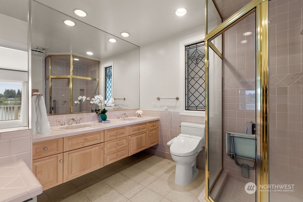 37 Country Club Drive SW #B