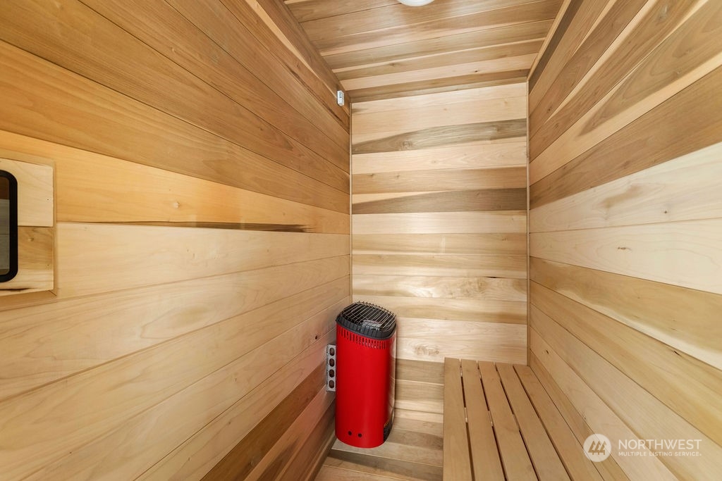 37 Country Club Drive SW #B