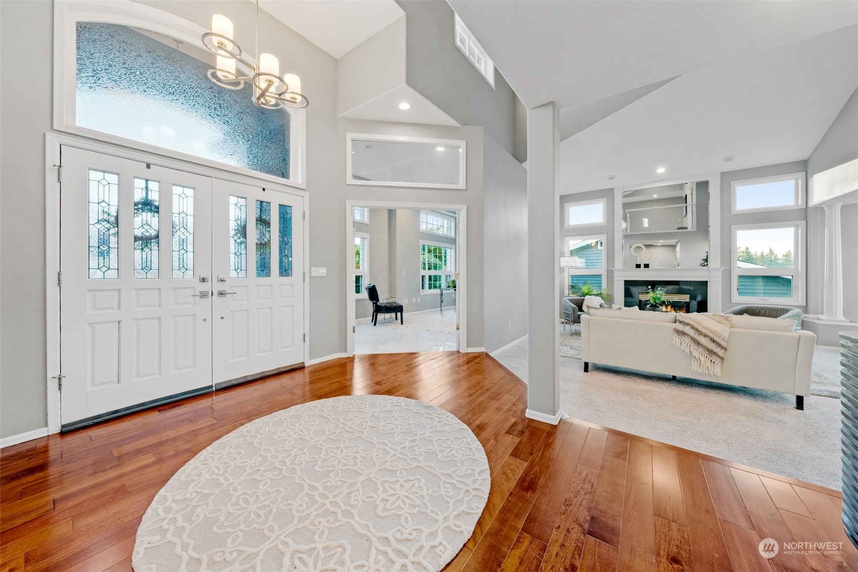 1875 Hillside Drive NE