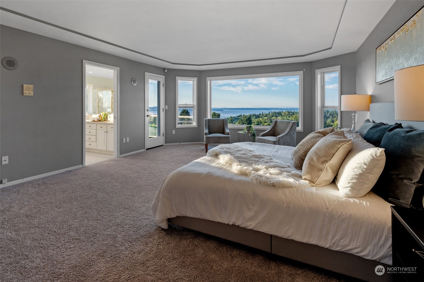 1875 Hillside Drive NE