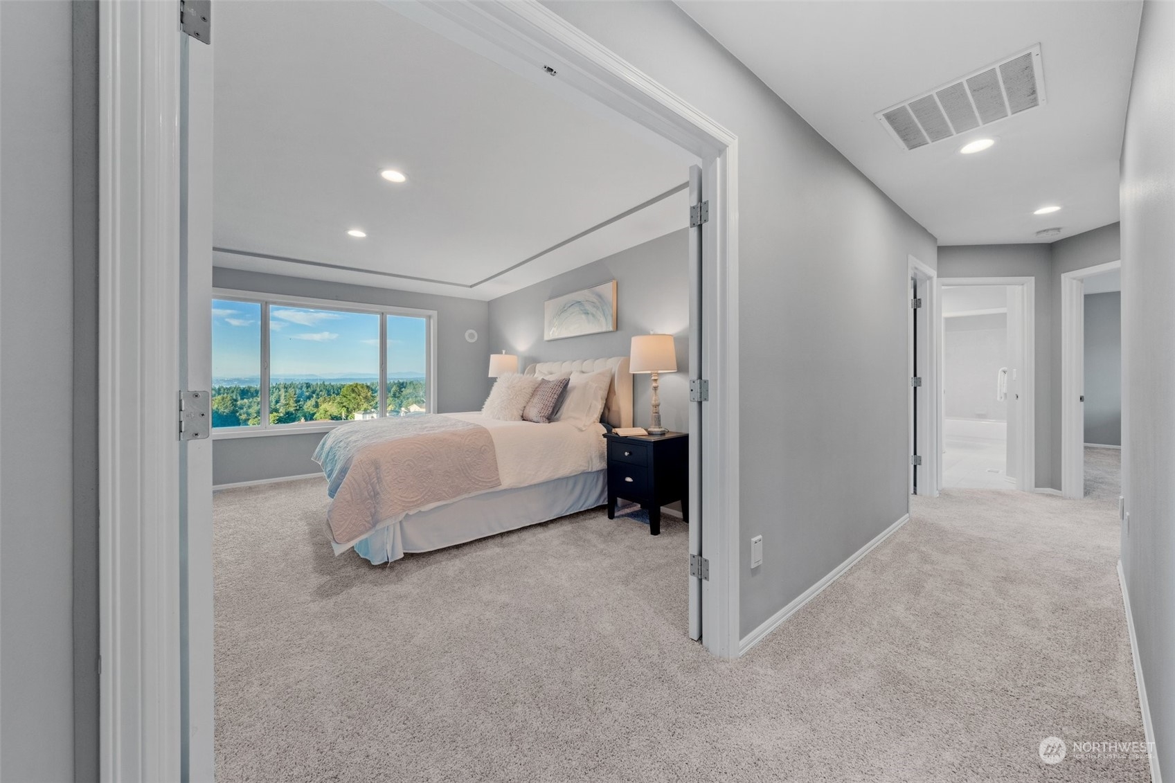 1875 Hillside Drive NE