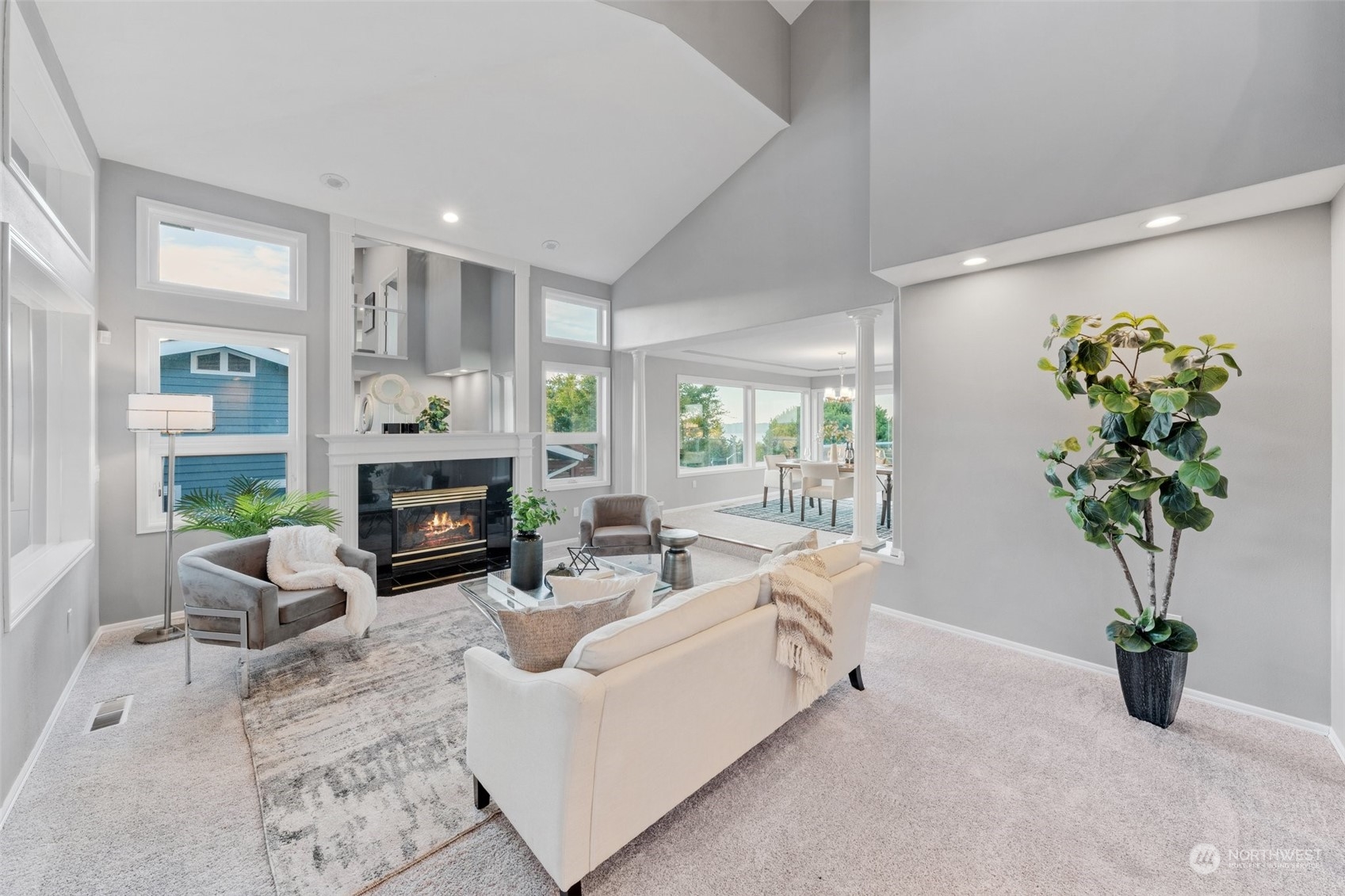 1875 Hillside Drive NE