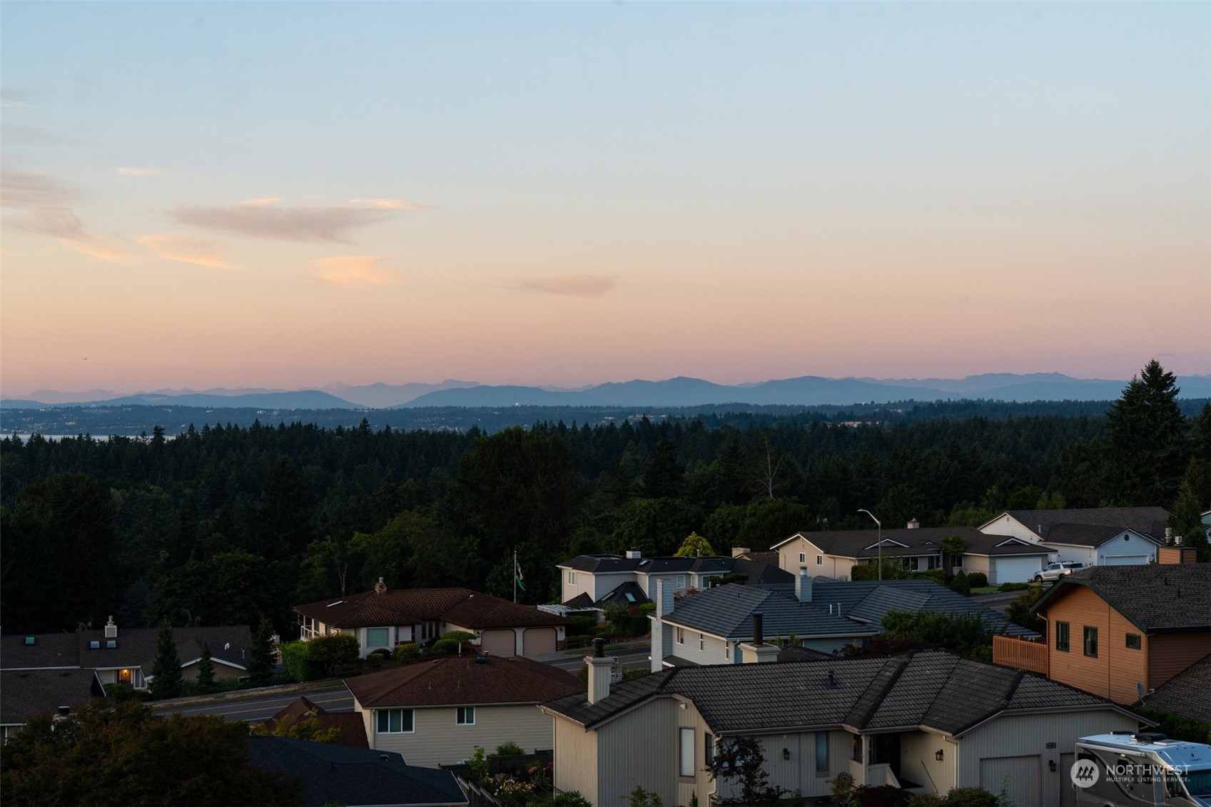 1875 Hillside Drive NE