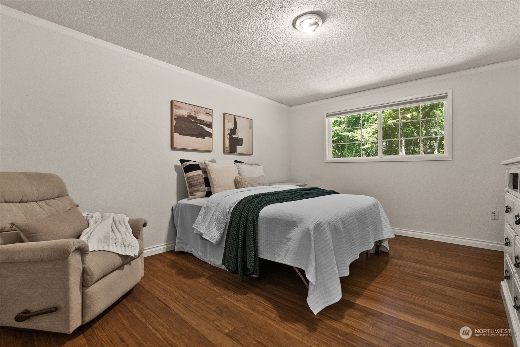 1809 Clorindi Circle NW