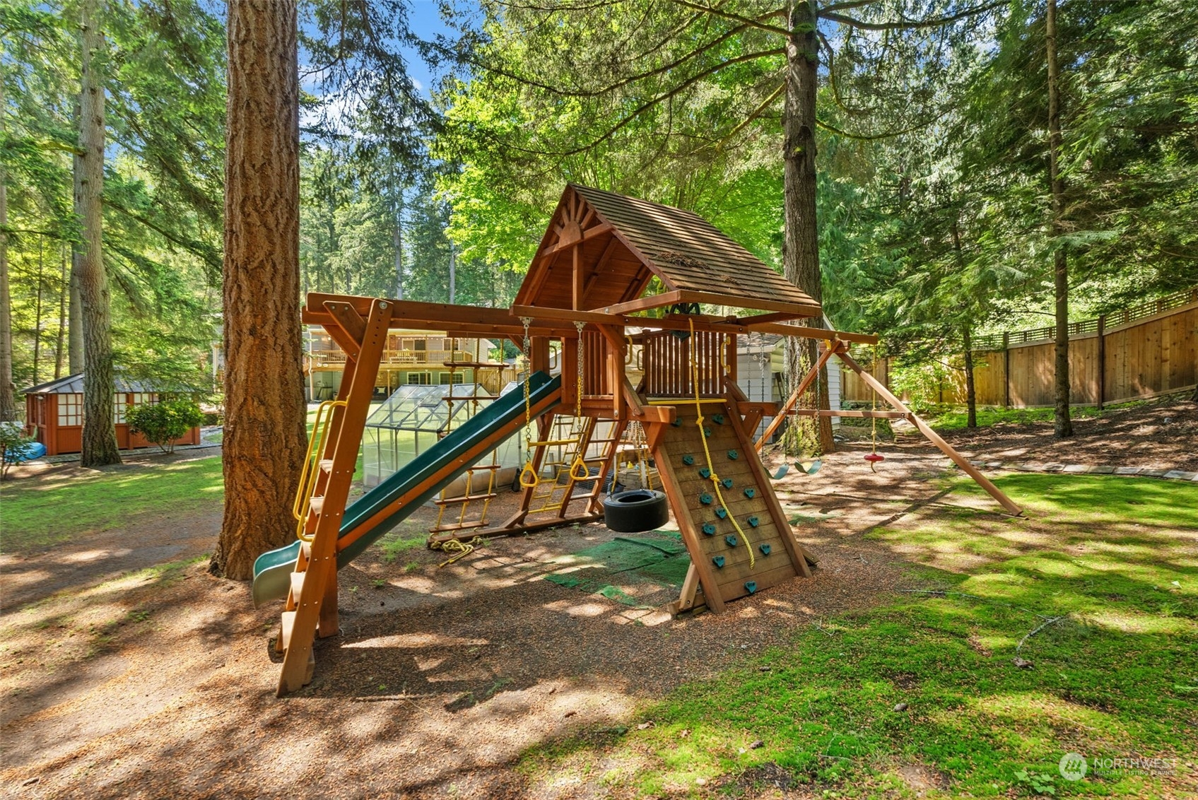 1809 Clorindi Circle NW