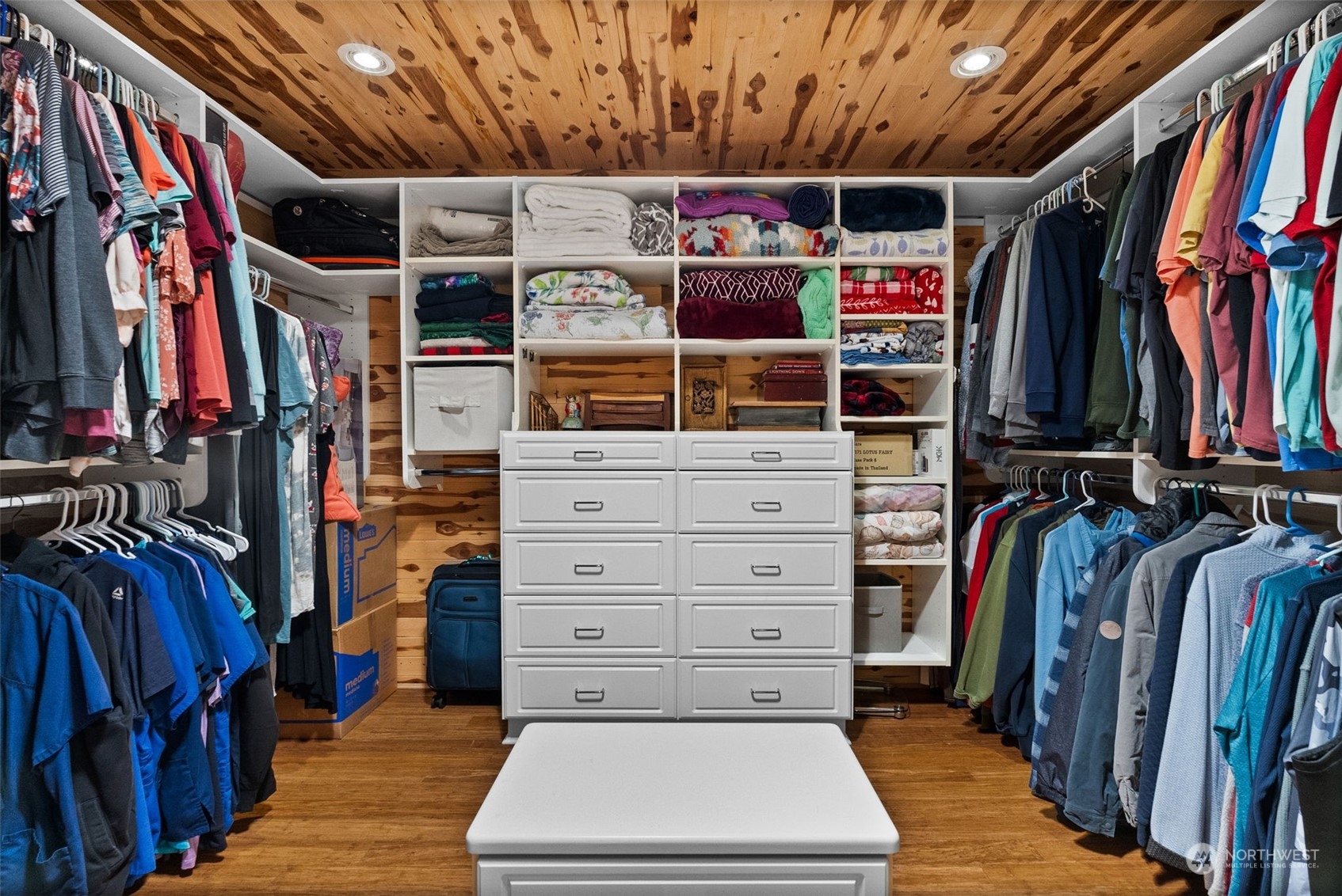 1809 Clorindi Circle NW