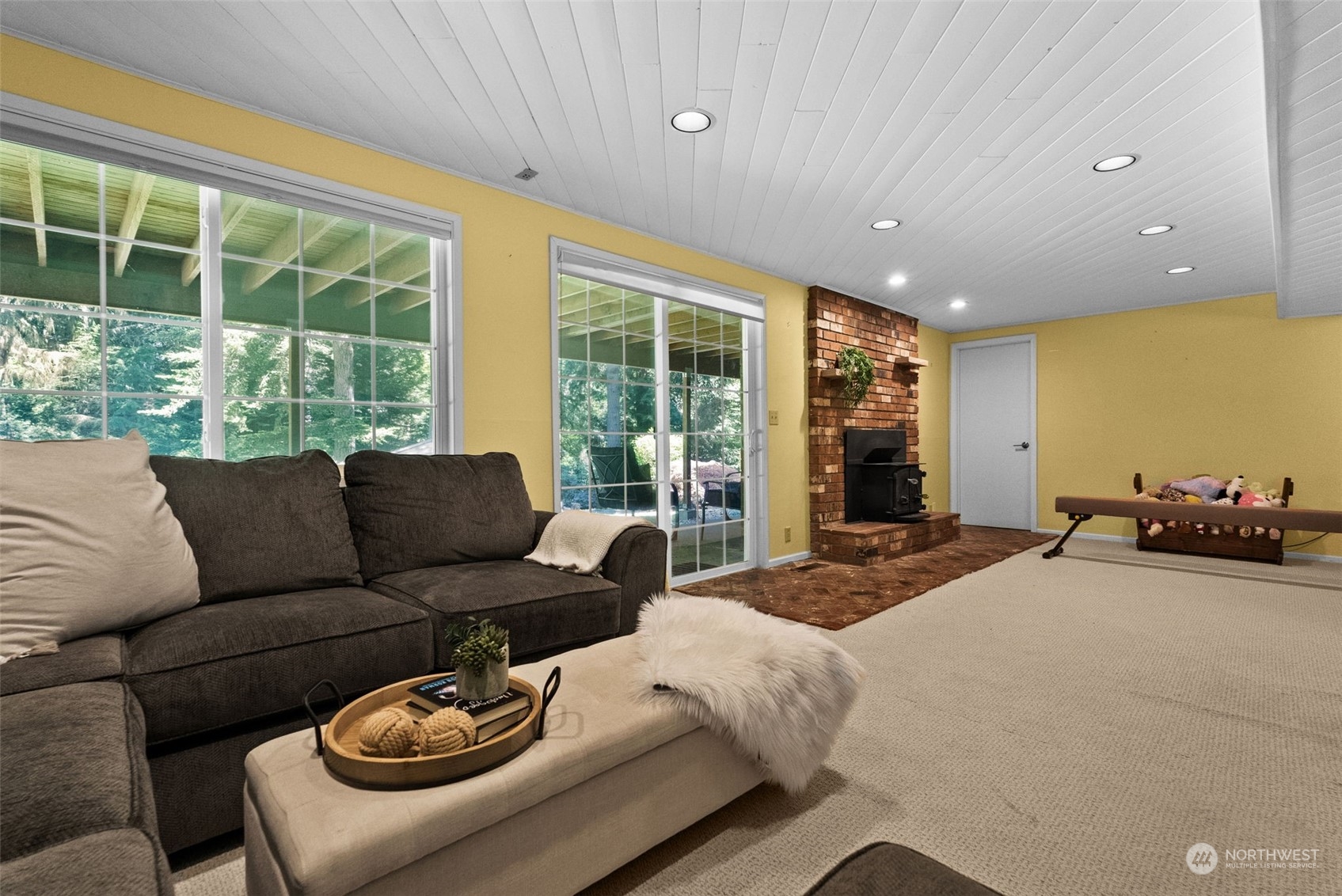 1809 Clorindi Circle NW