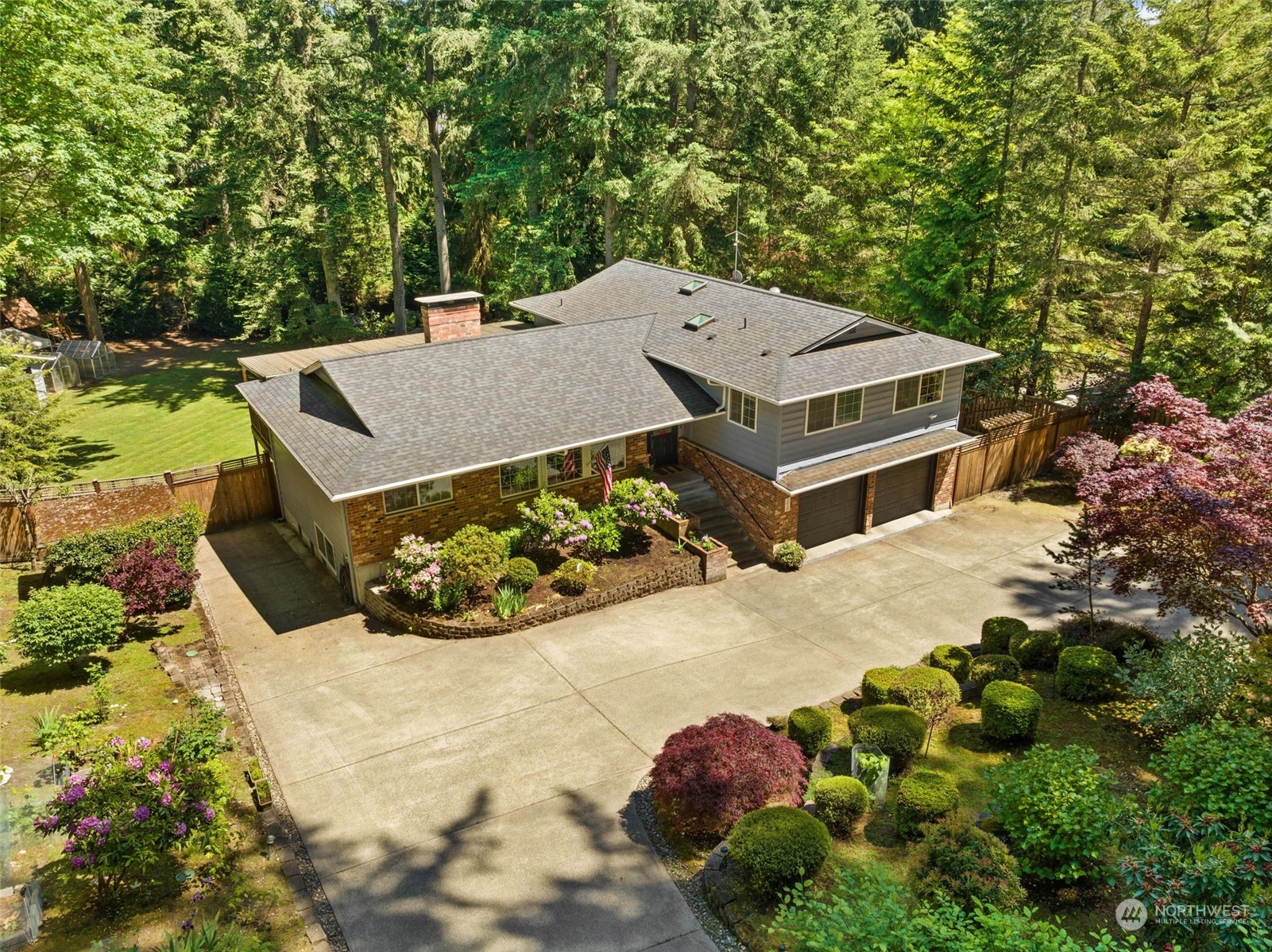 1809 Clorindi Circle NW