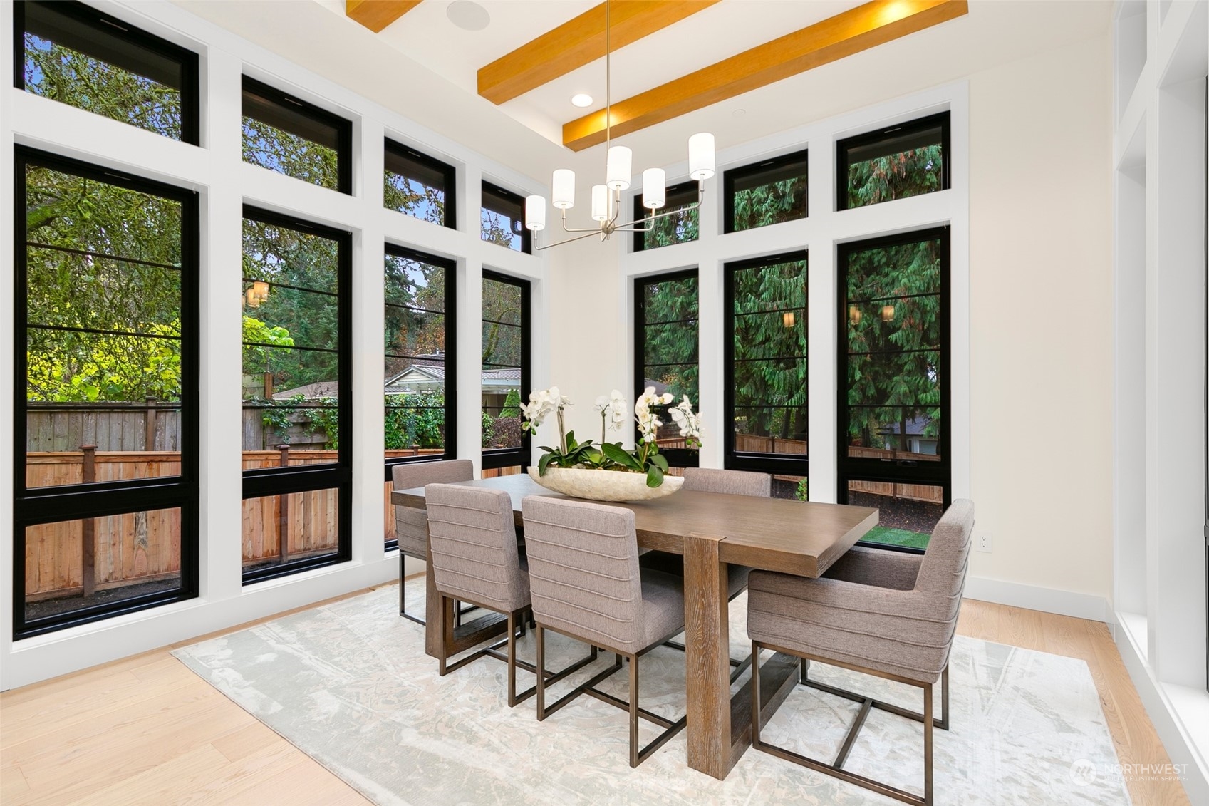 10529 SE 28th Street