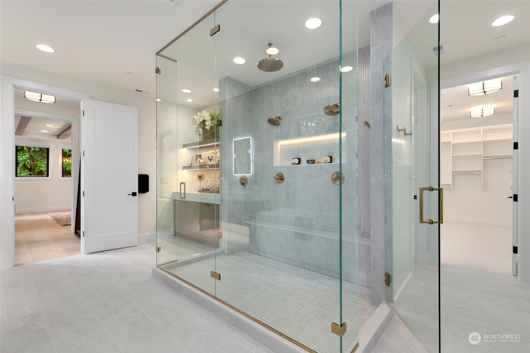 10529 SE 28th Street