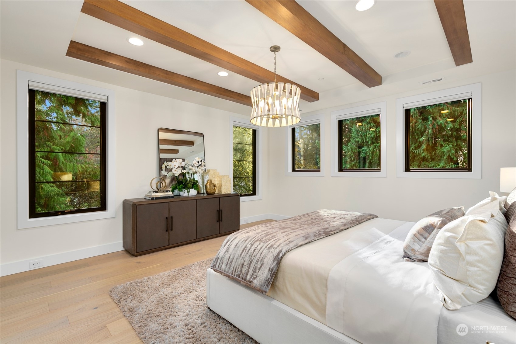 10529 SE 28th Street