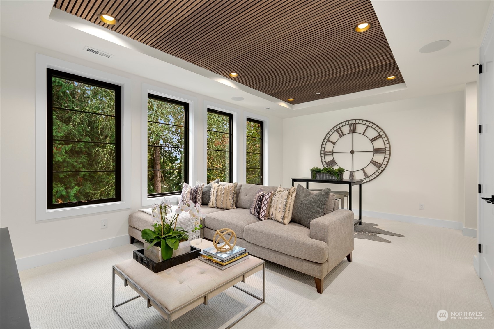 10529 SE 28th Street