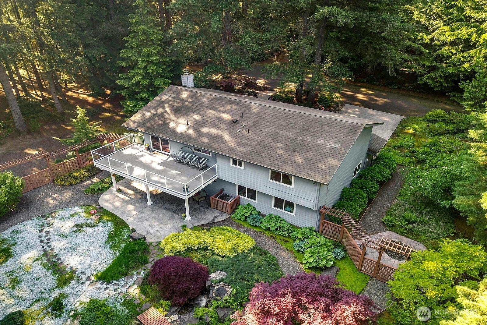 8105 Van Decar Road SE