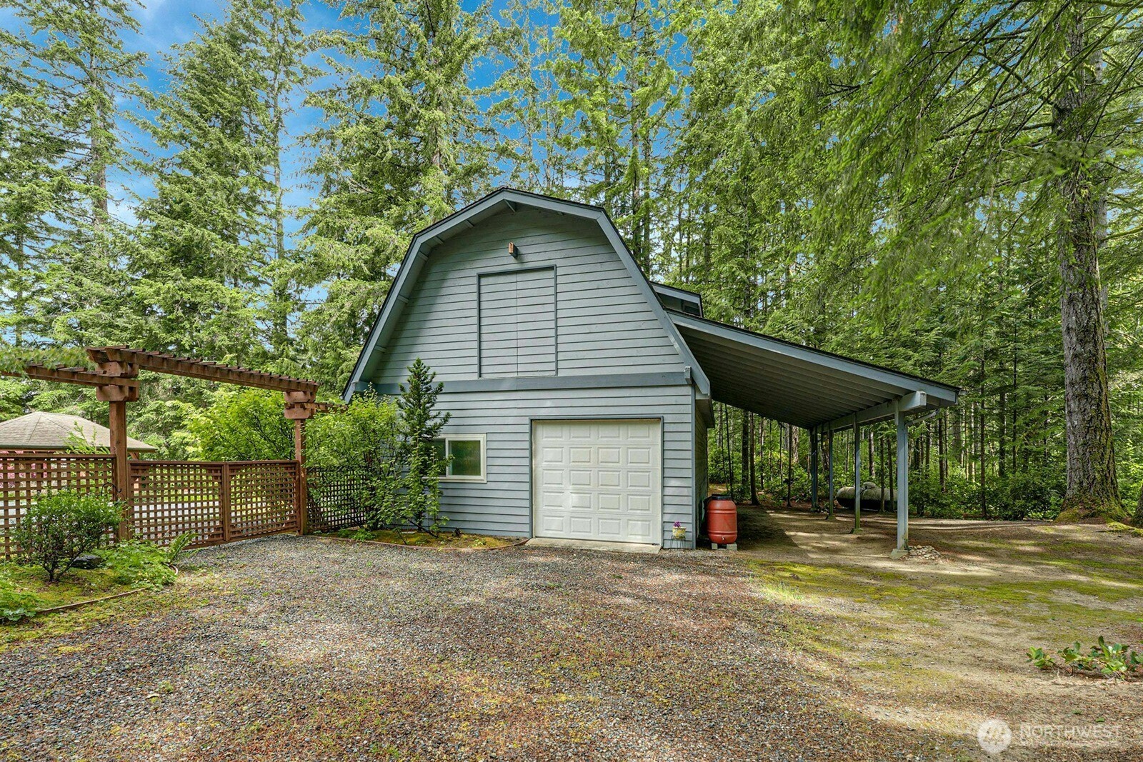 8105 Van Decar Road SE