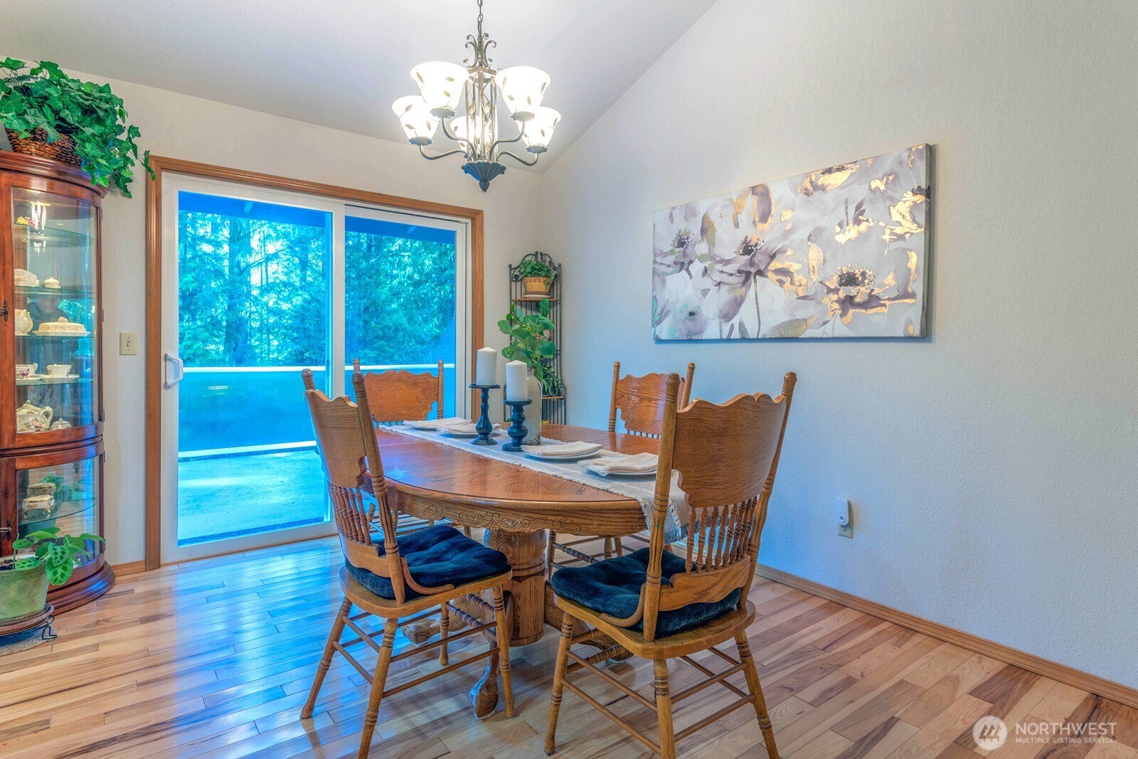 8105 Van Decar Road SE