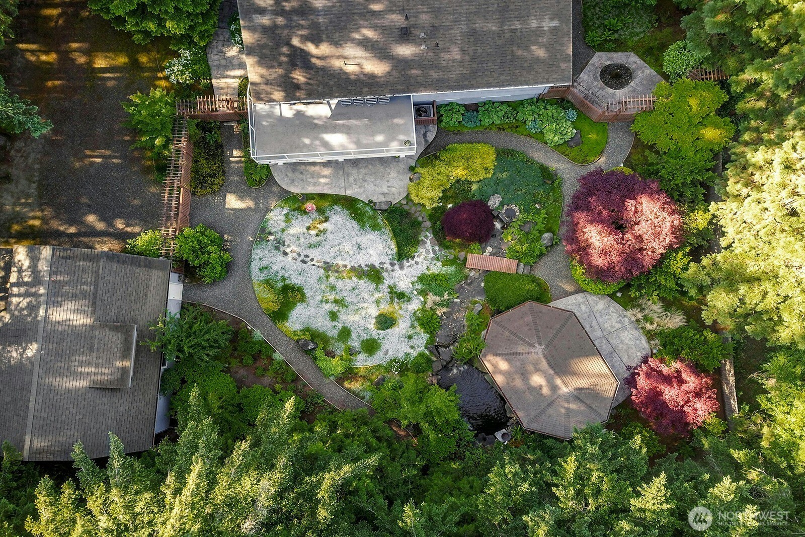 8105 Van Decar Road SE