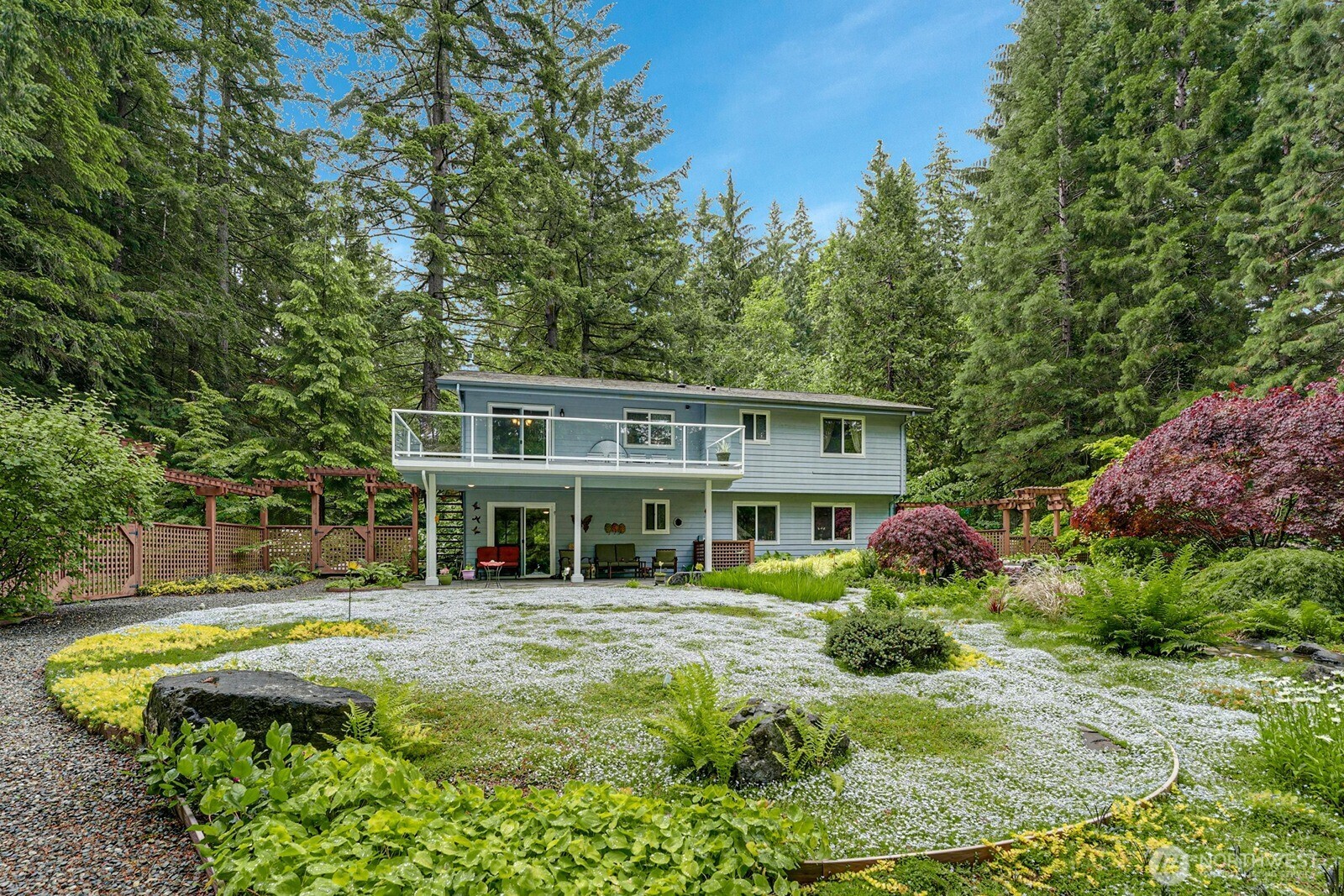 8105 Van Decar Road SE