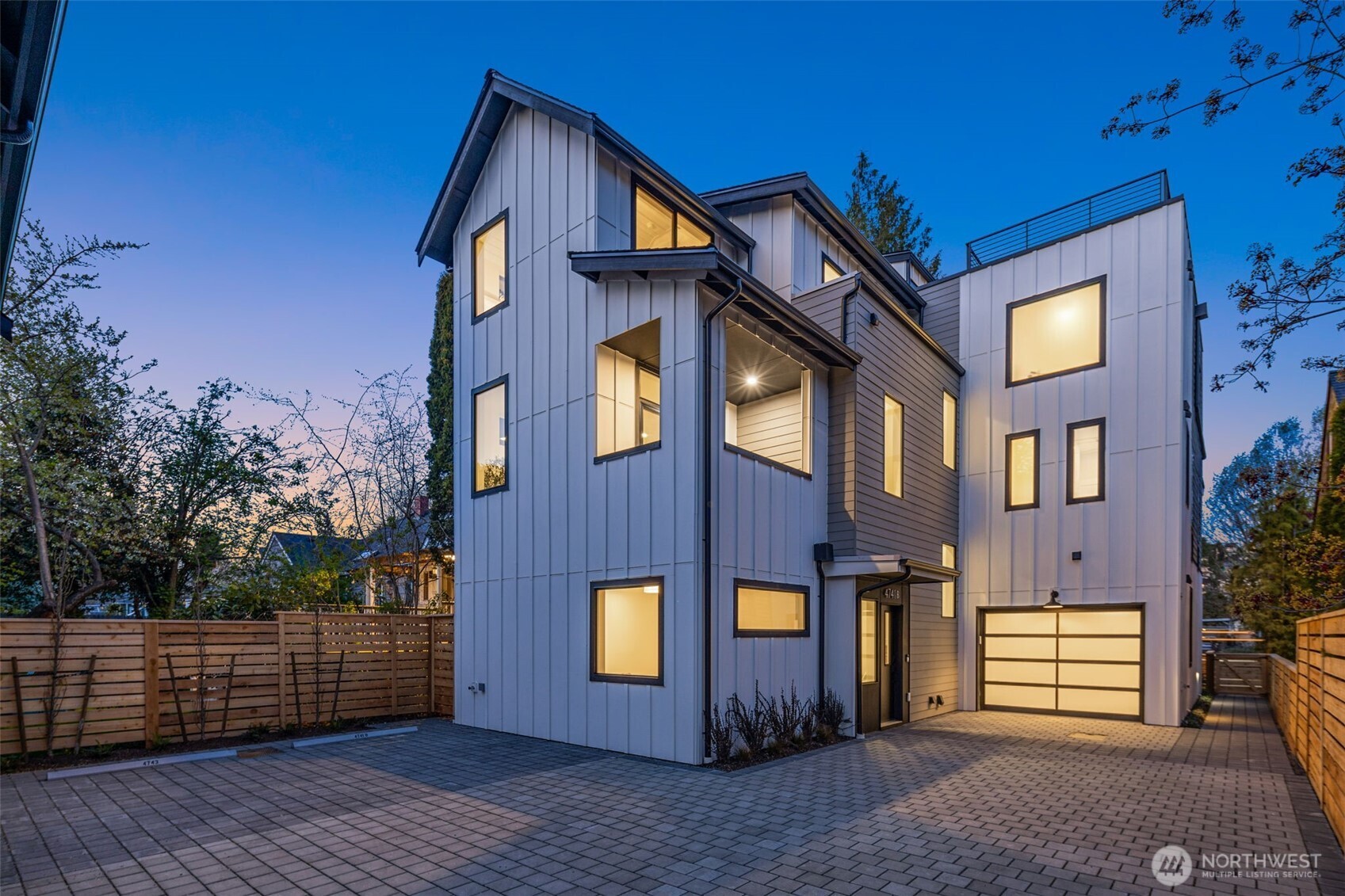 4741 B 49th Avenue SW