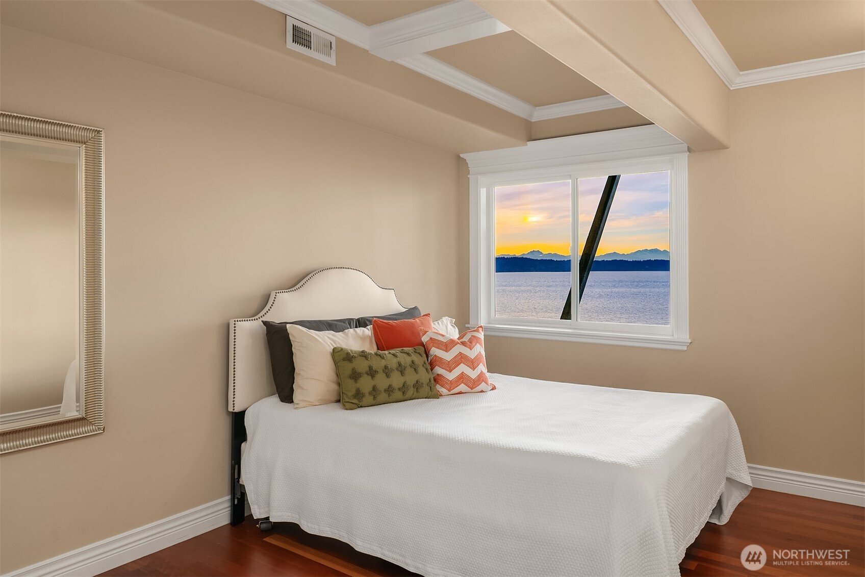 16523 Maplewild Avenue SW