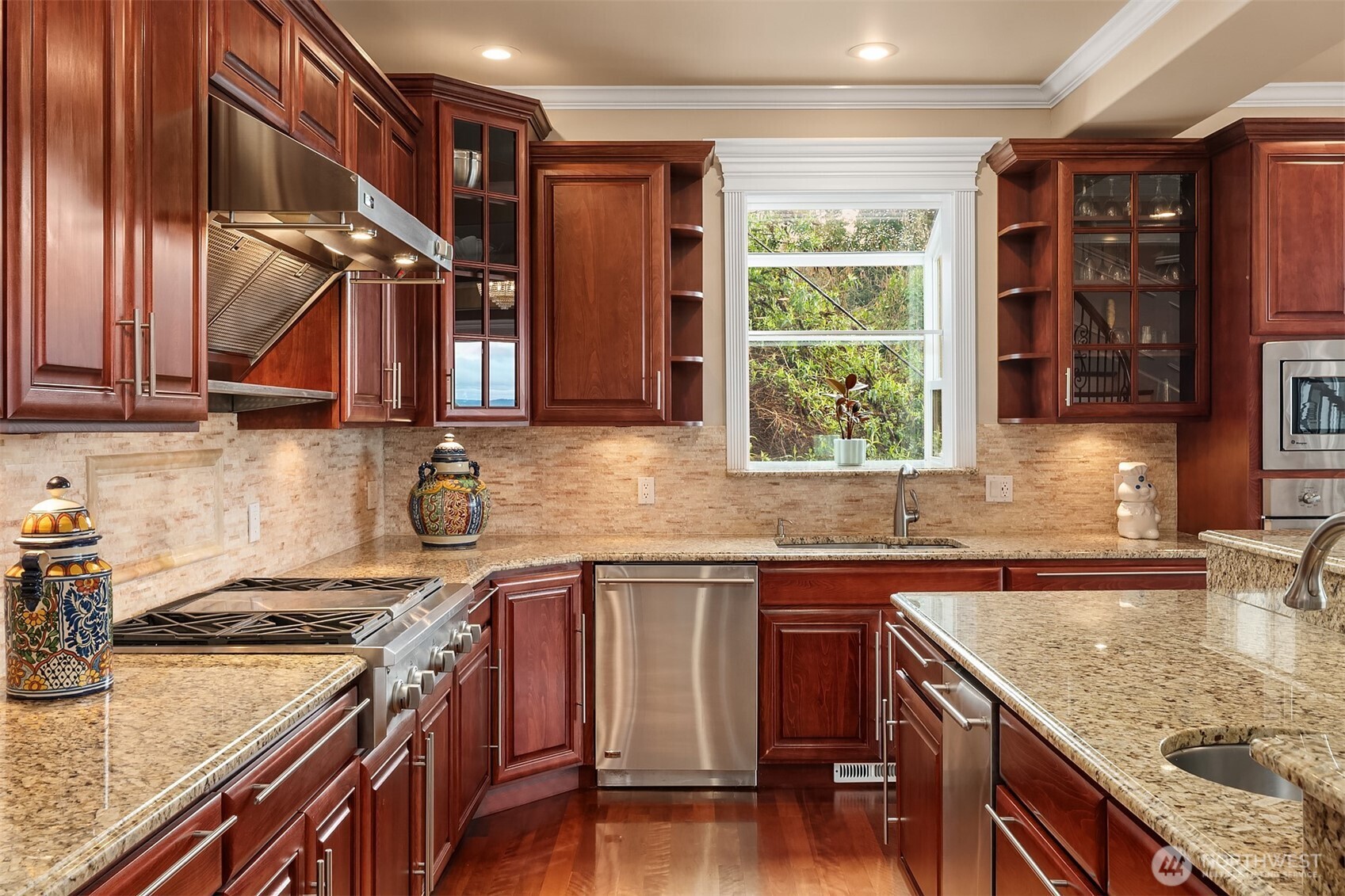 16523 Maplewild Avenue SW