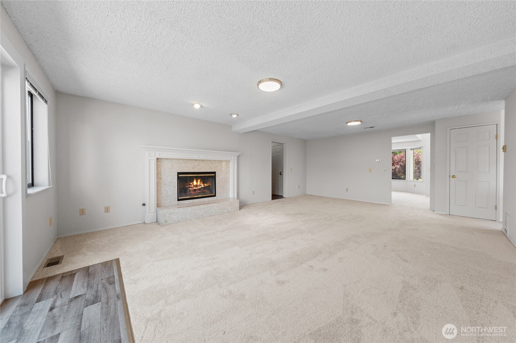 3717 Inverness Drive NE