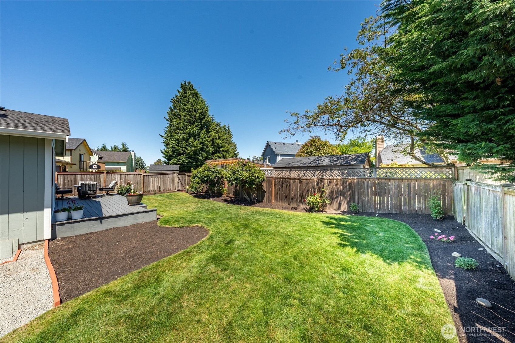 3717 Inverness Drive NE