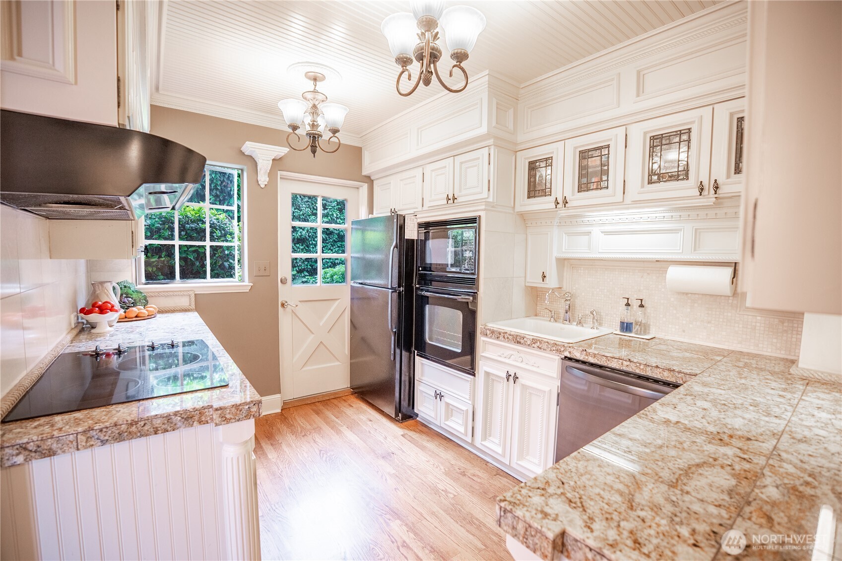 10007 Lake Steilacoom Drive SW