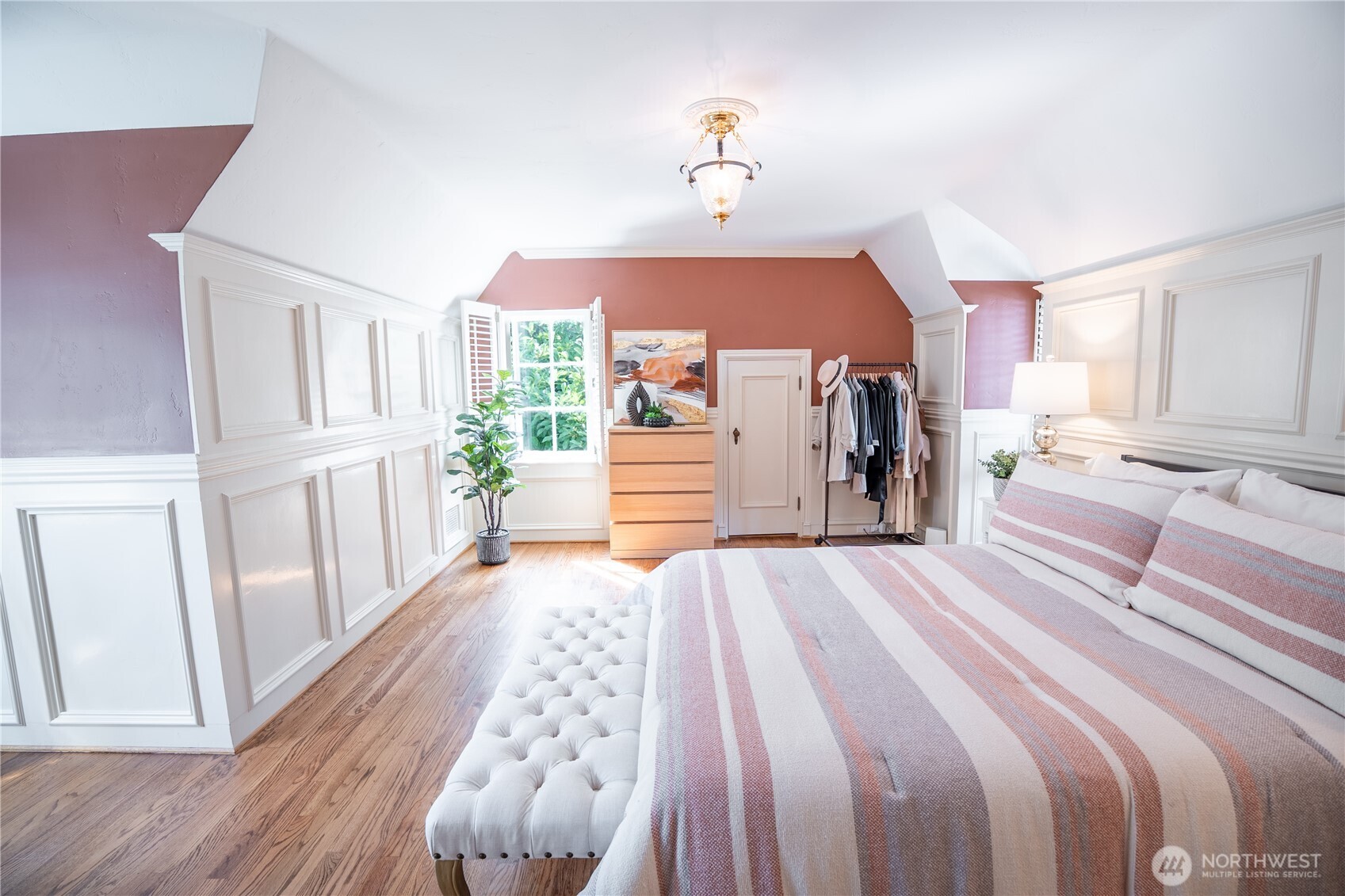 10007 Lake Steilacoom Drive SW