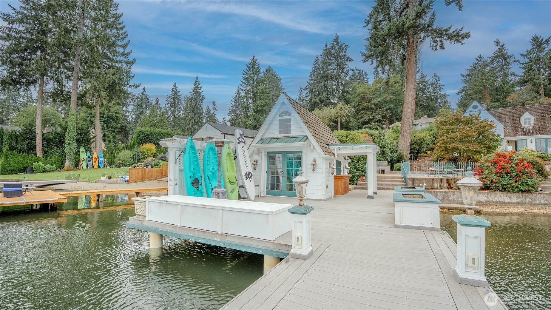 10007 Lake Steilacoom Drive SW
