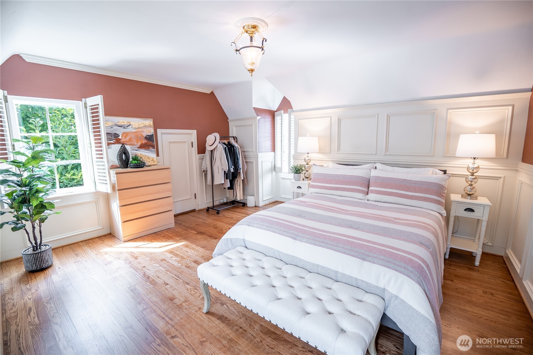 10007 Lake Steilacoom Drive SW