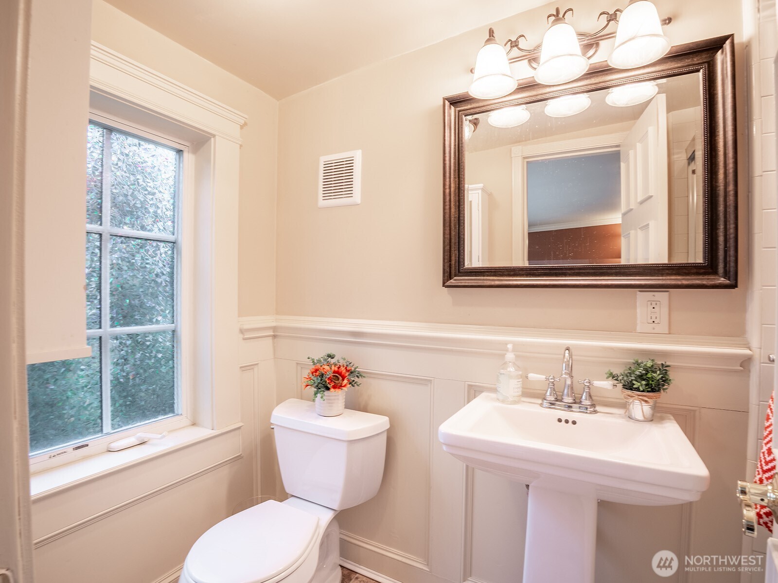 10007 Lake Steilacoom Drive SW