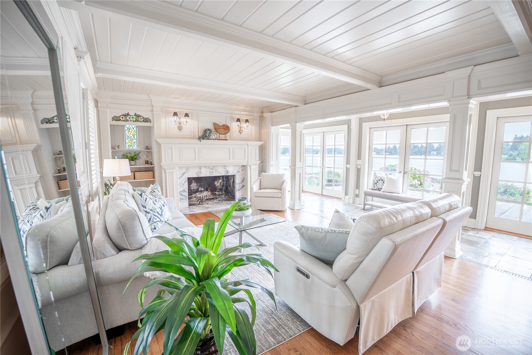 10007 Lake Steilacoom Drive SW