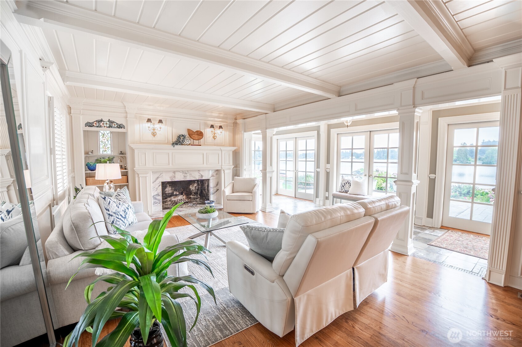 10007 Lake Steilacoom Drive SW