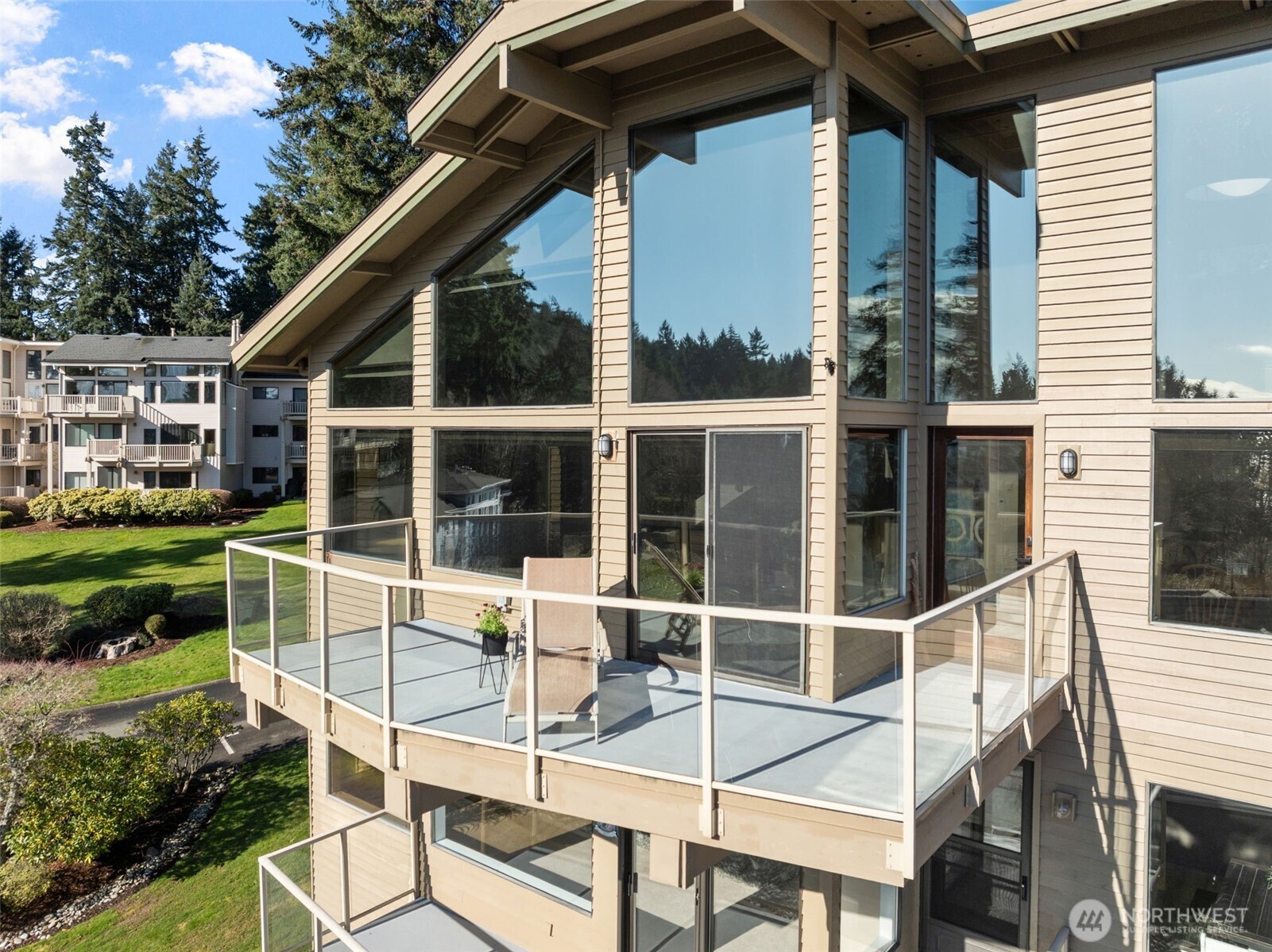 2027 Narrows View Circle NW Unit: E244