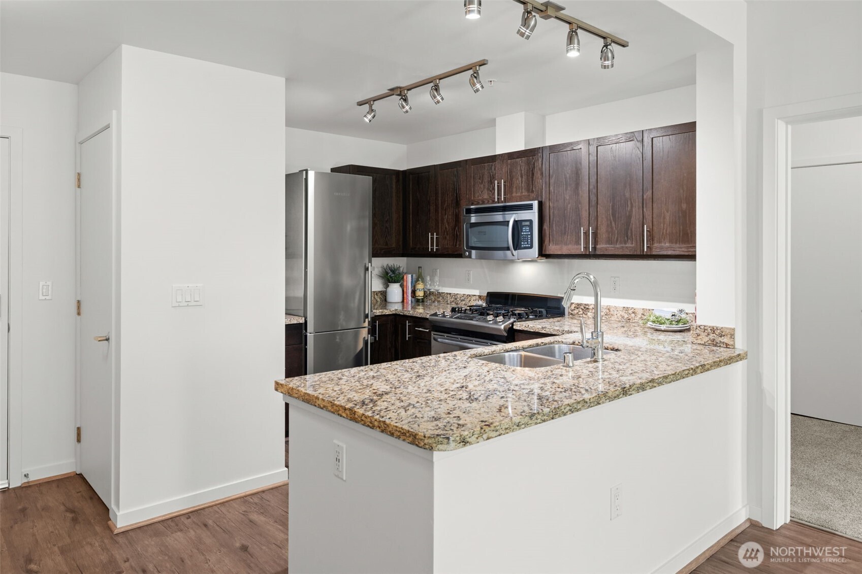 15100 6th Avenue SW Unit: 332