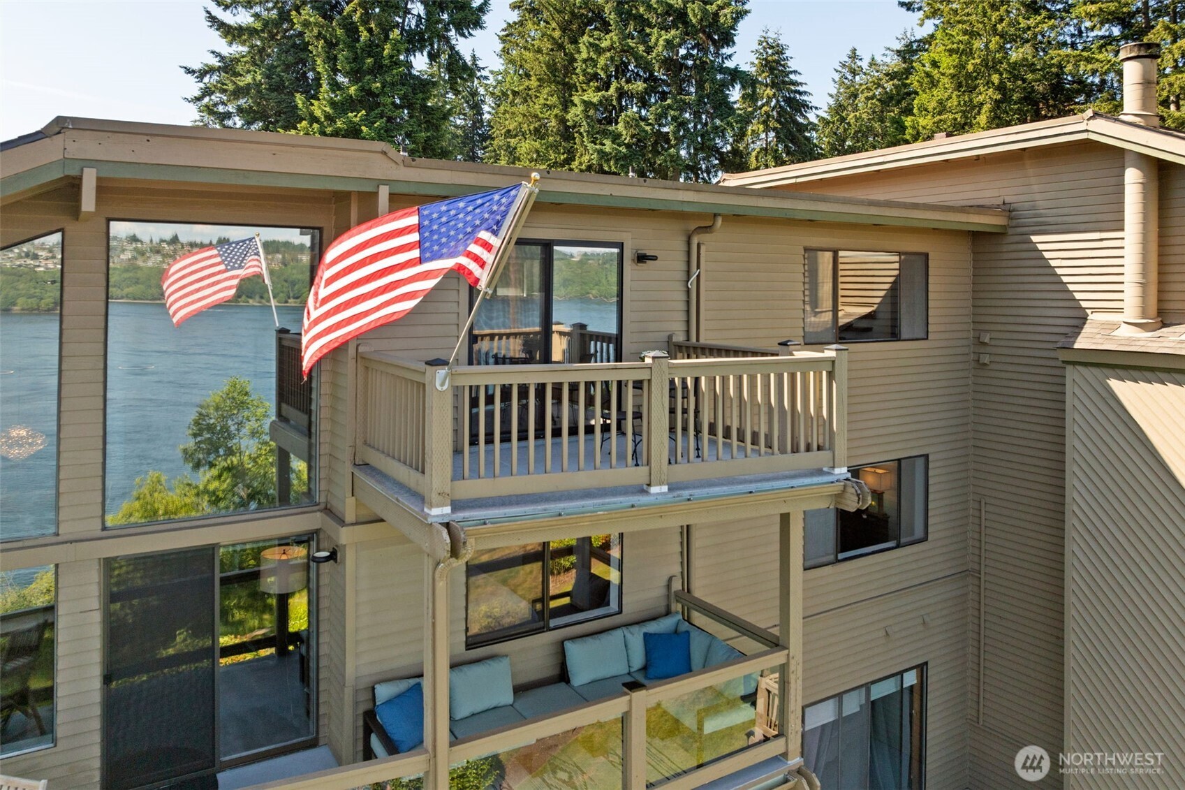 2027 Narrows View Circle NW Unit: 243